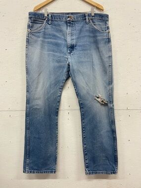 Vintage Wrangler MWZPW Faded Jeans, Size 40X30